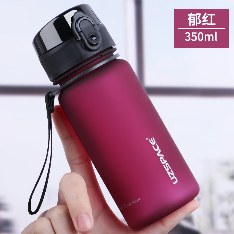 Bouteille d'eau portable de grande capacité pour le sport