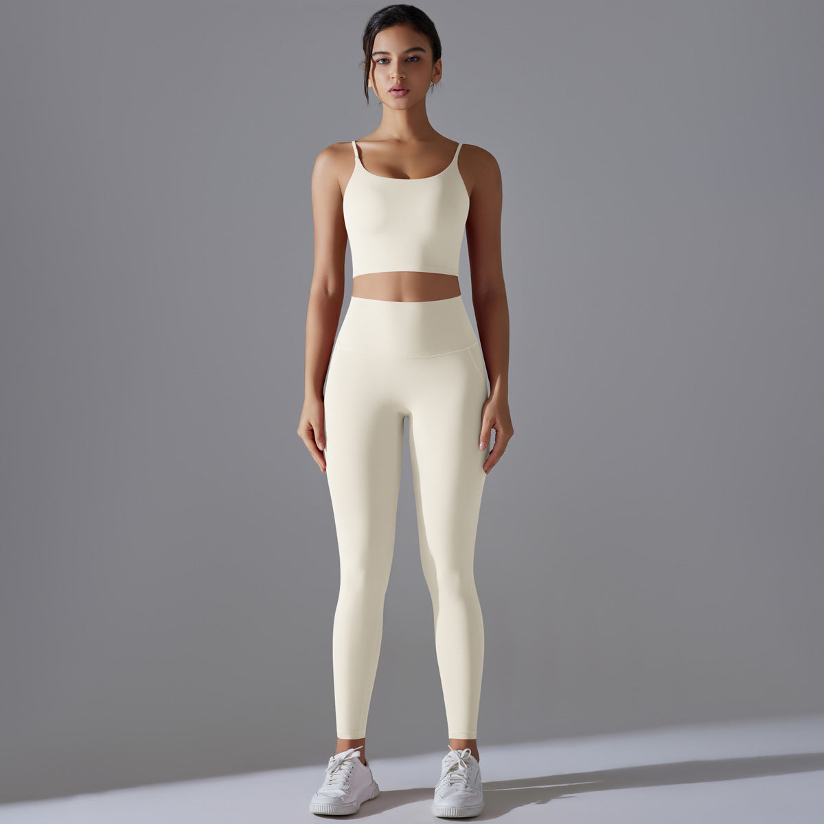 Combinaison de sport à bretelles pour le fitness