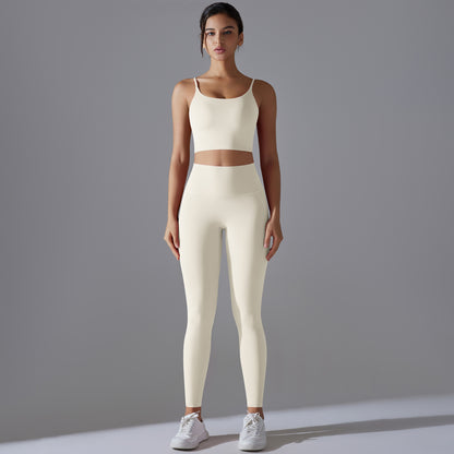 Combinaison de sport à bretelles pour le fitness