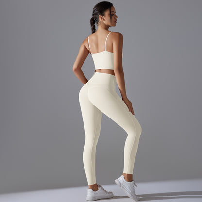Combinaison de sport à bretelles pour le fitness