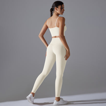 Combinaison de sport à bretelles pour le fitness